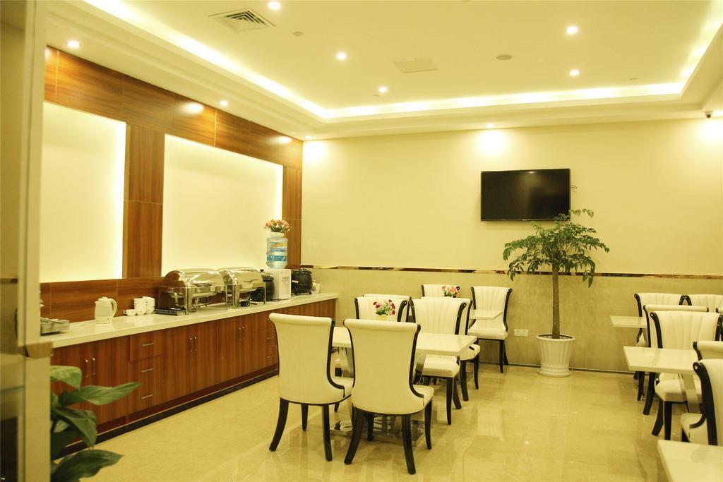 Greentree Inn Hainan Haikou East Train Station East Fengxiang Road Business Hotel Экстерьер фото